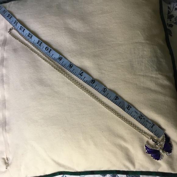 Purple enamel butterfly pendant with crystals - Picture 6 of 7